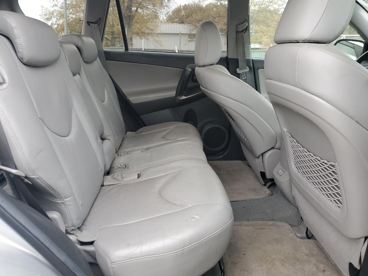 2011 TOYOTA RAV4