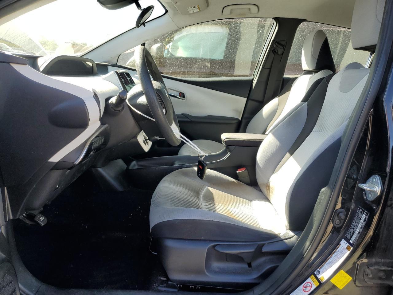 2018 TOYOTA PRIUS