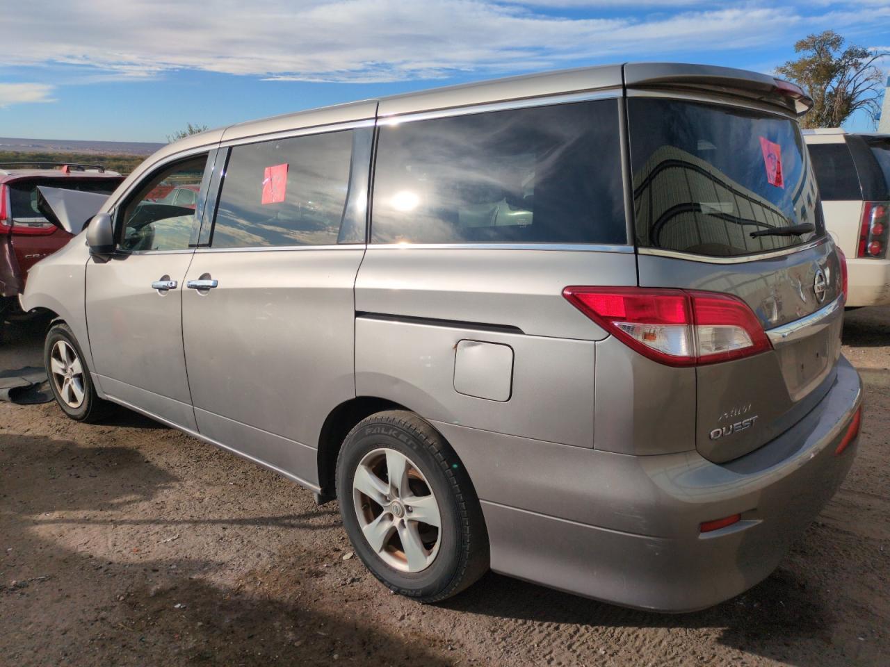 2012 NISSAN Quest