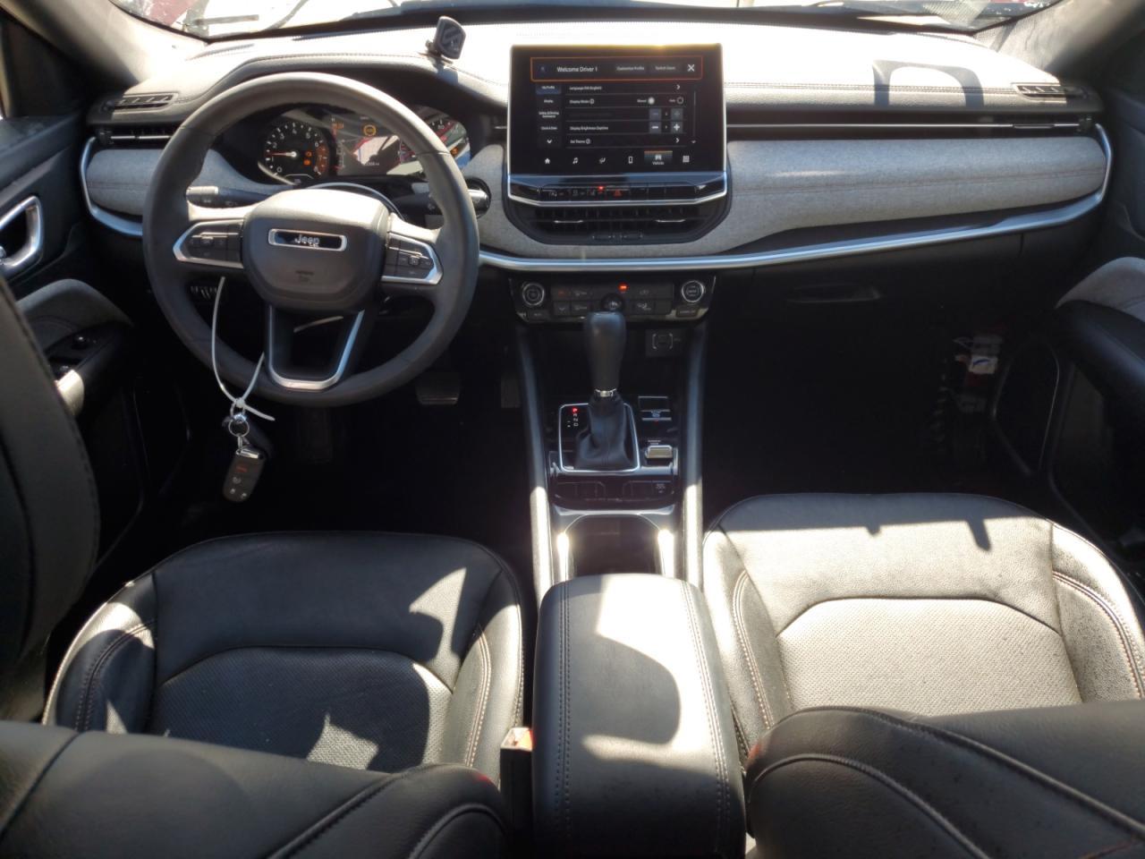 2023 JEEP Compass