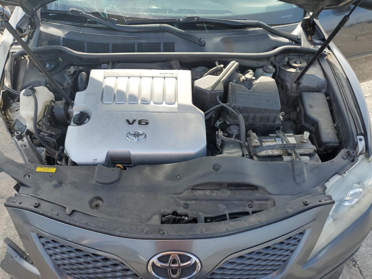 2011 TOYOTA CAMRY
