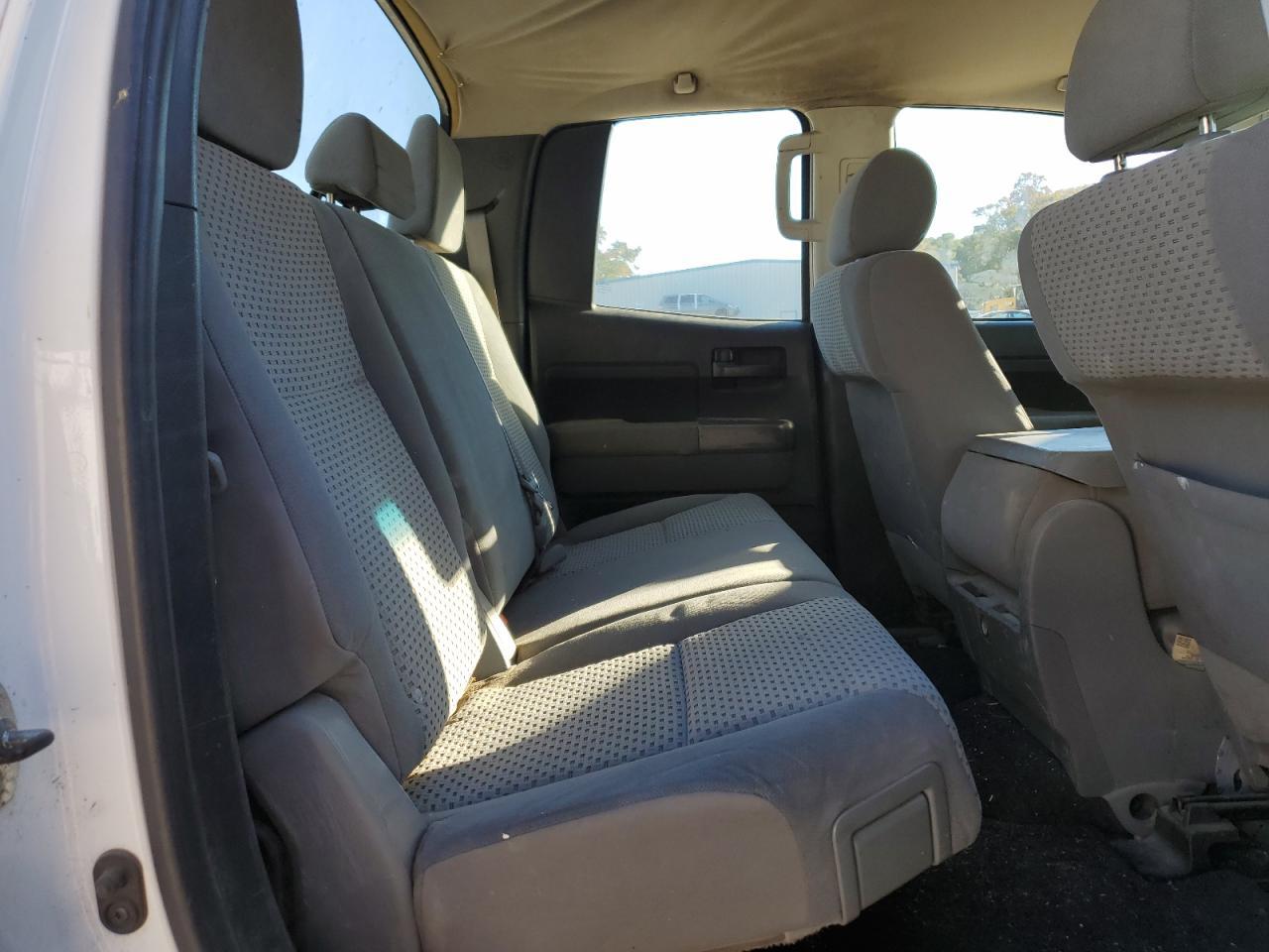 2012 TOYOTA TUNDRA