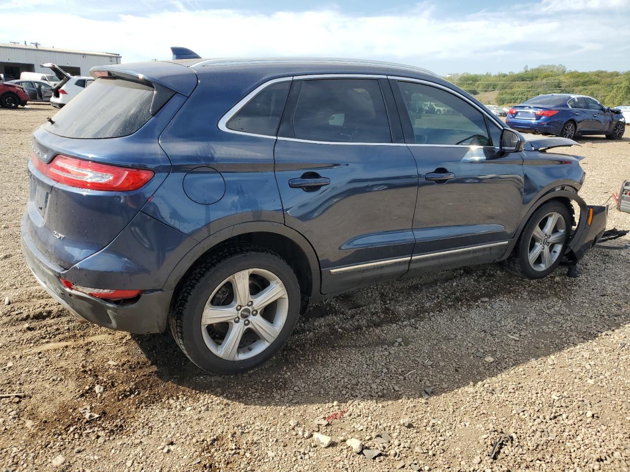 2017 LINCOLN MKC