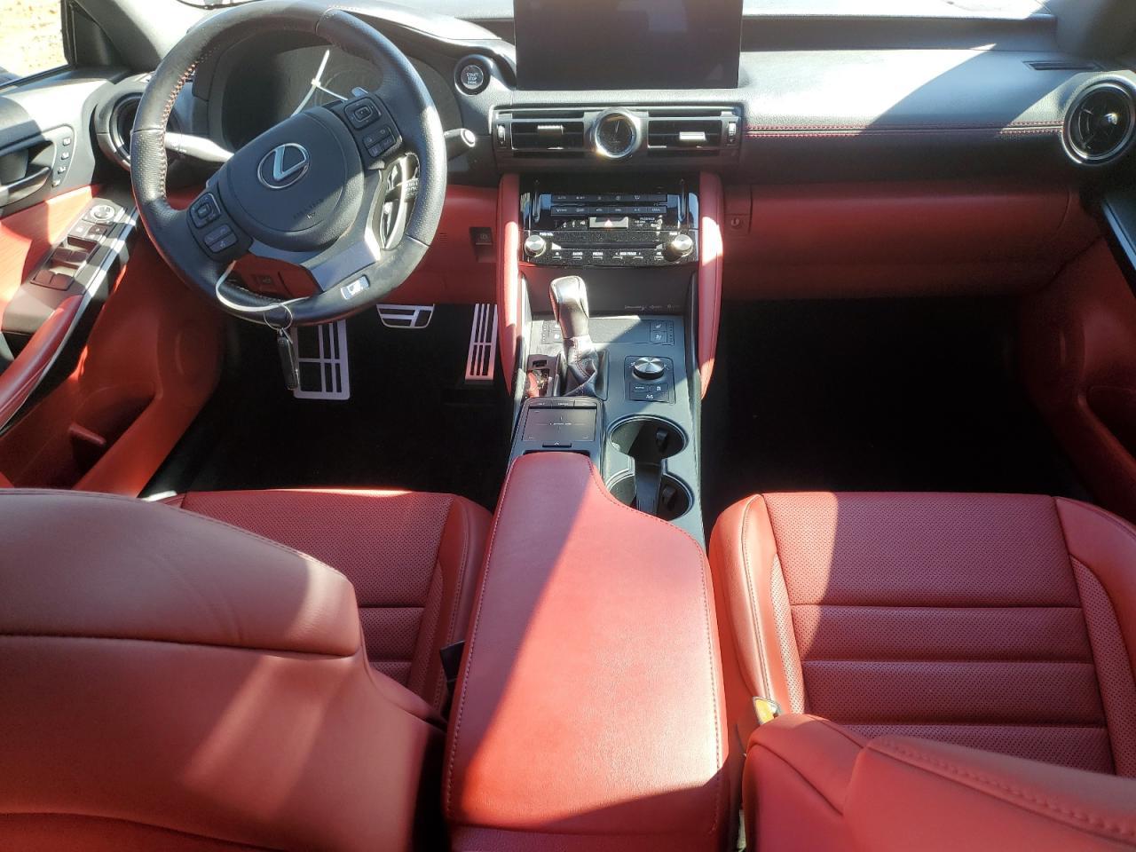 2023 LEXUS Is