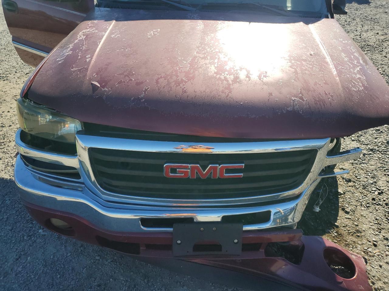 2005 GMC Sierra