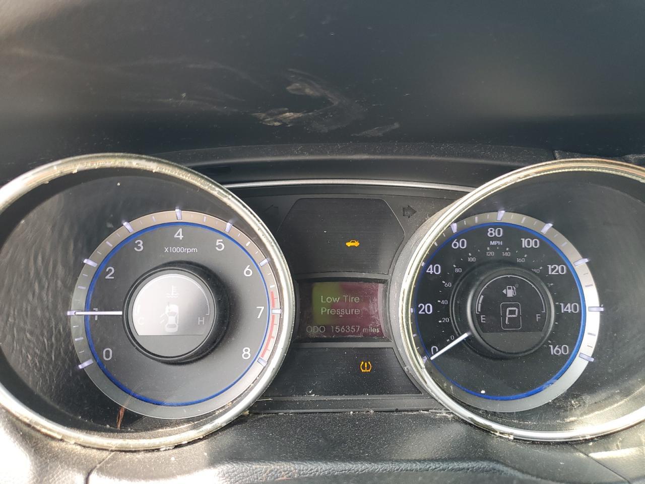 2011 HYUNDAI SONATA