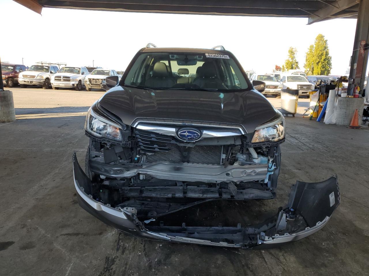 2019 SUBARU FORESTER