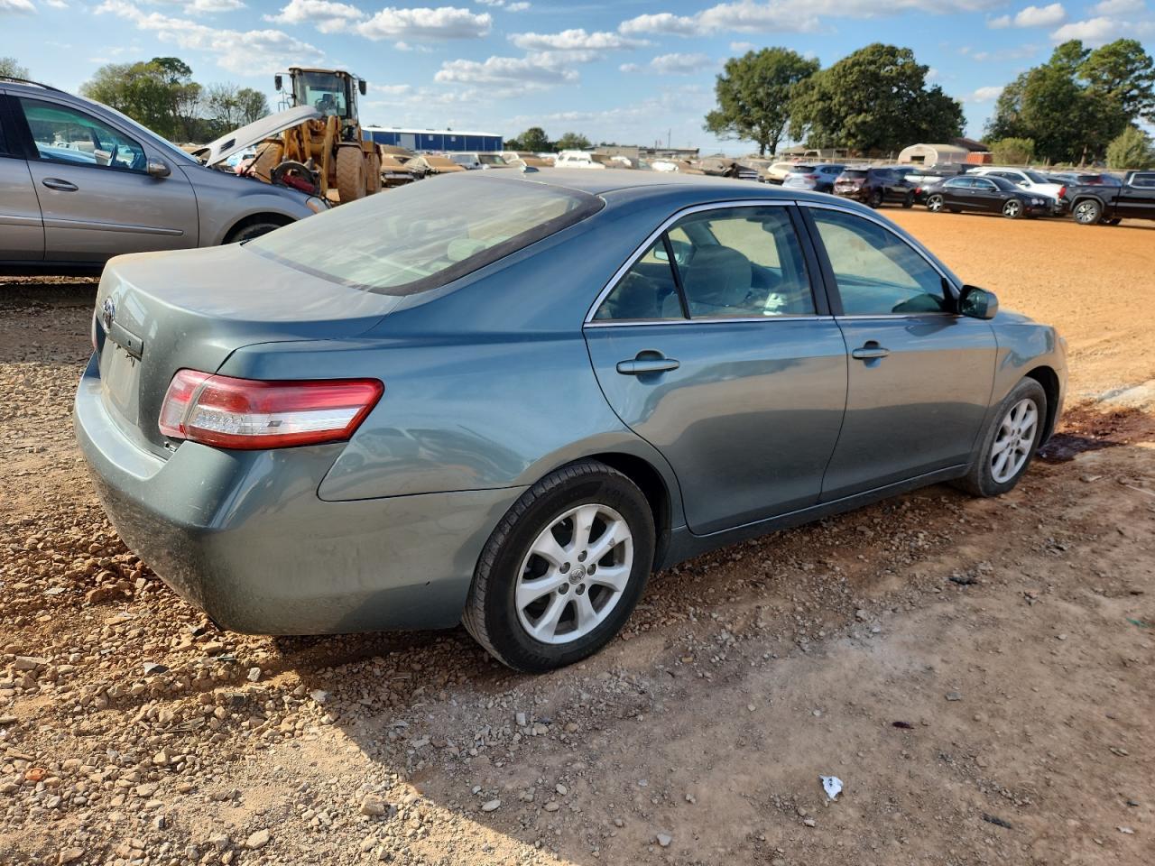 2010 TOYOTA CAMRY