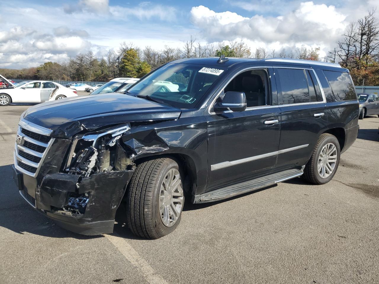 2017 CADILLAC ESCALADE