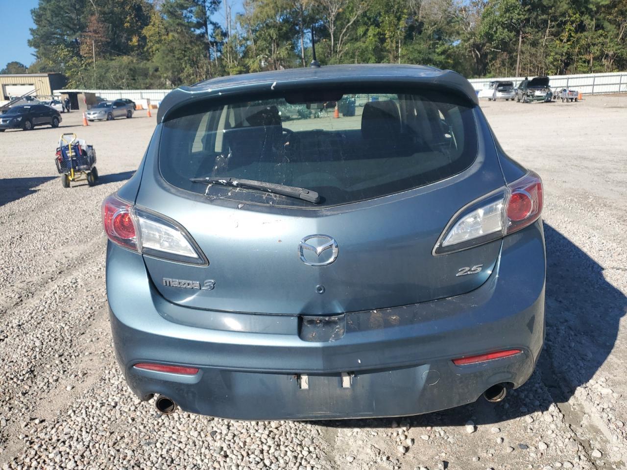 2010 MAZDA 3