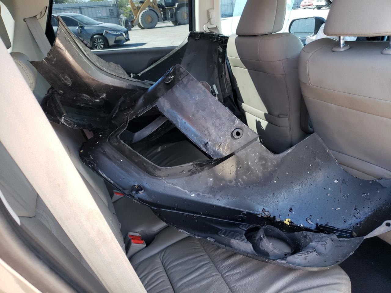 2012 HONDA CR-V