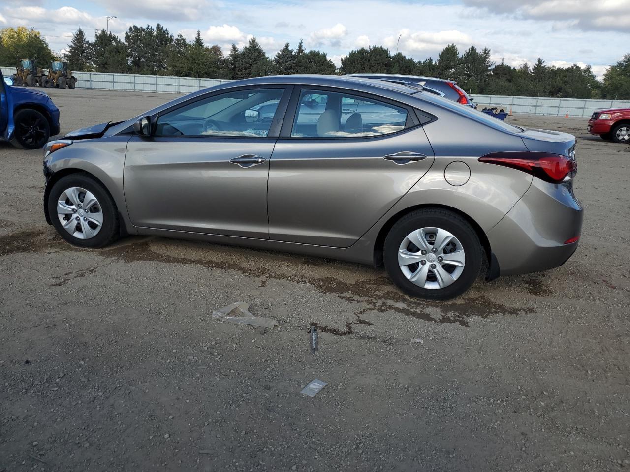 2016 HYUNDAI ELANTRA