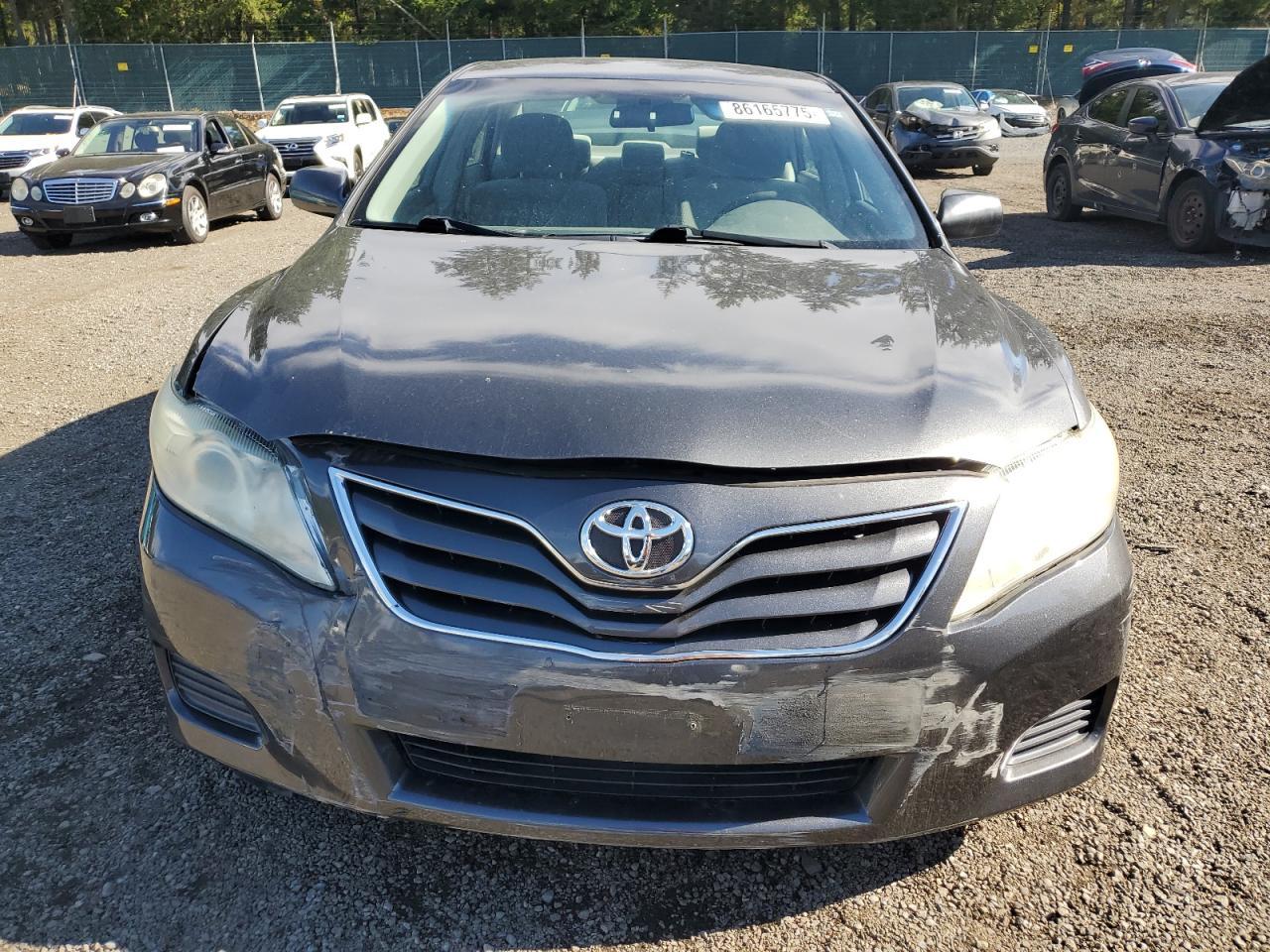 2011 TOYOTA CAMRY