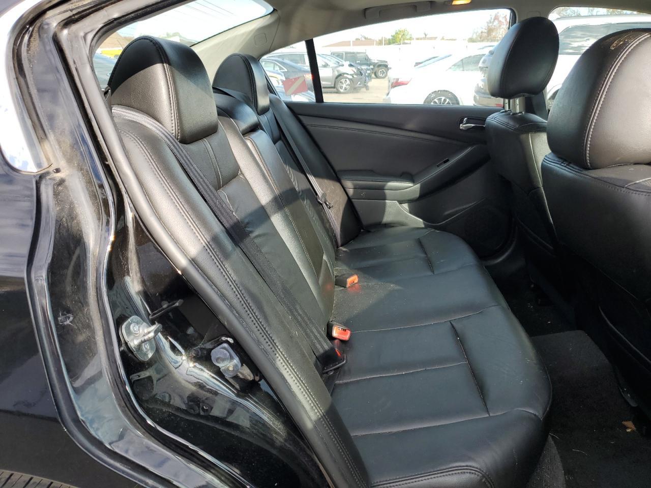 2012 NISSAN ALTIMA