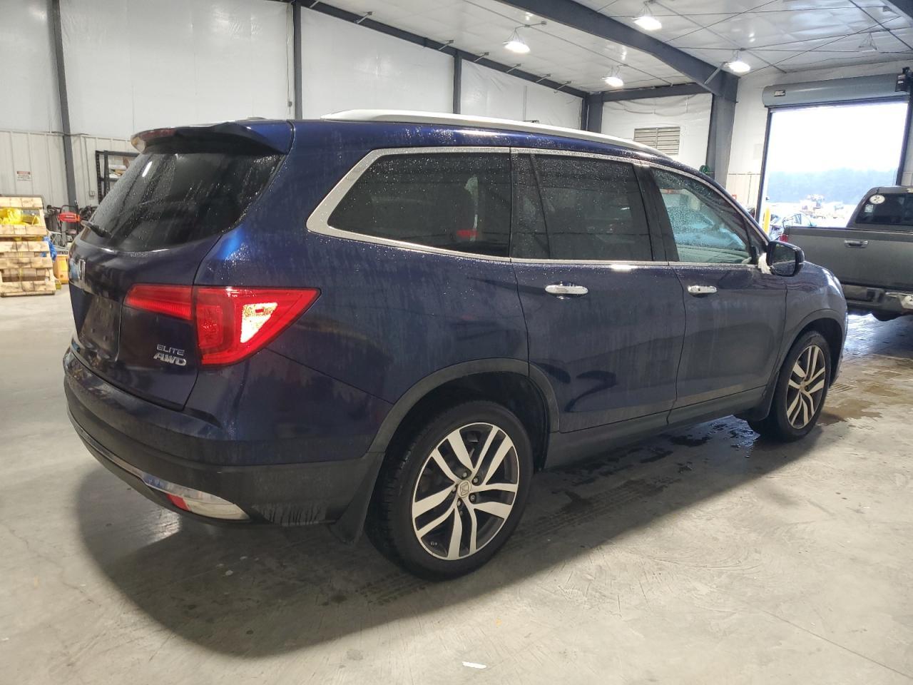 2016 HONDA PILOT