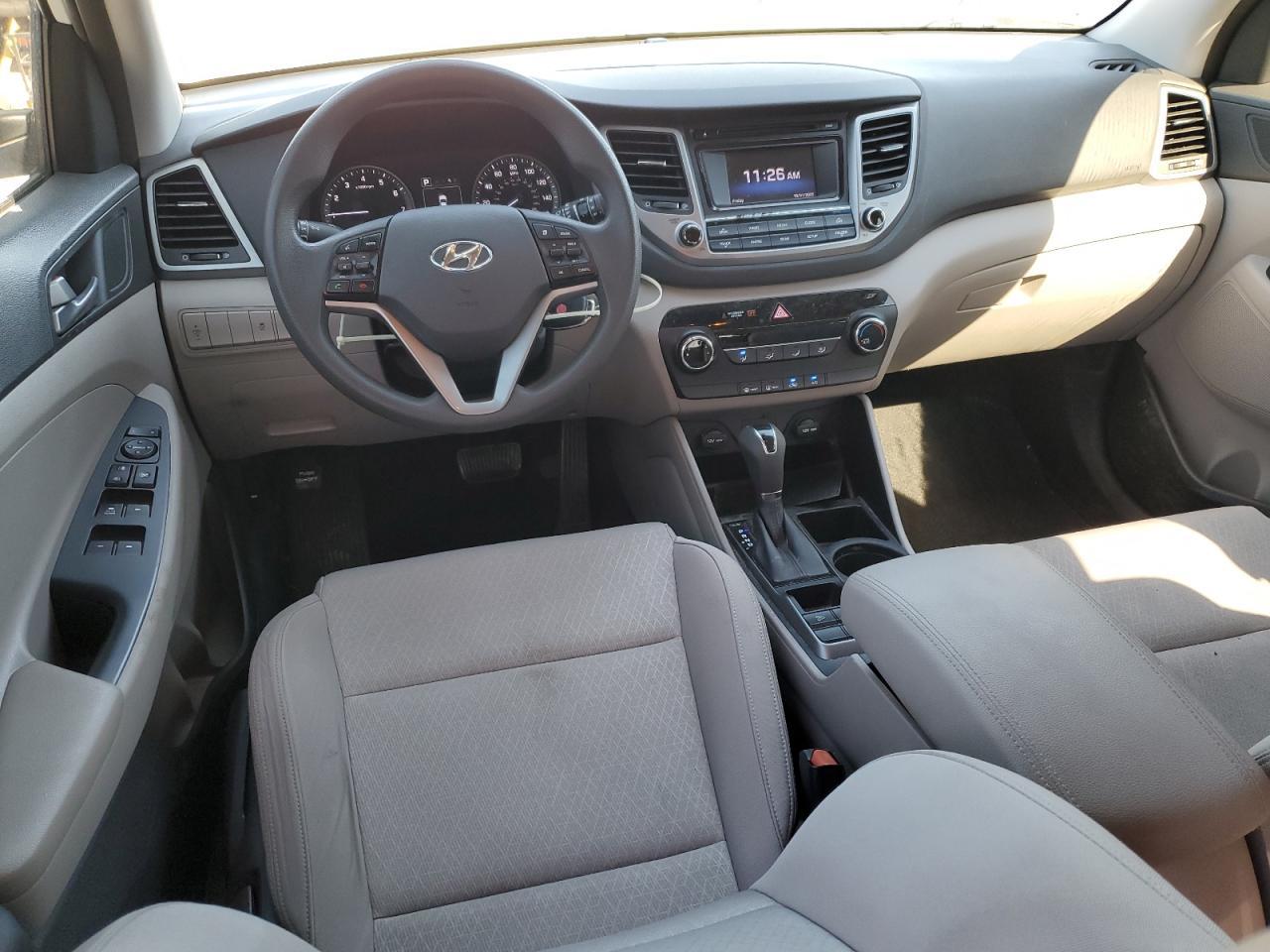 2017 HYUNDAI TUCSON