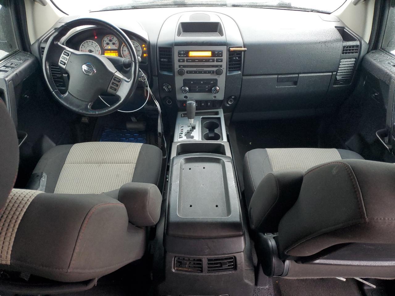 2012 NISSAN Titan
