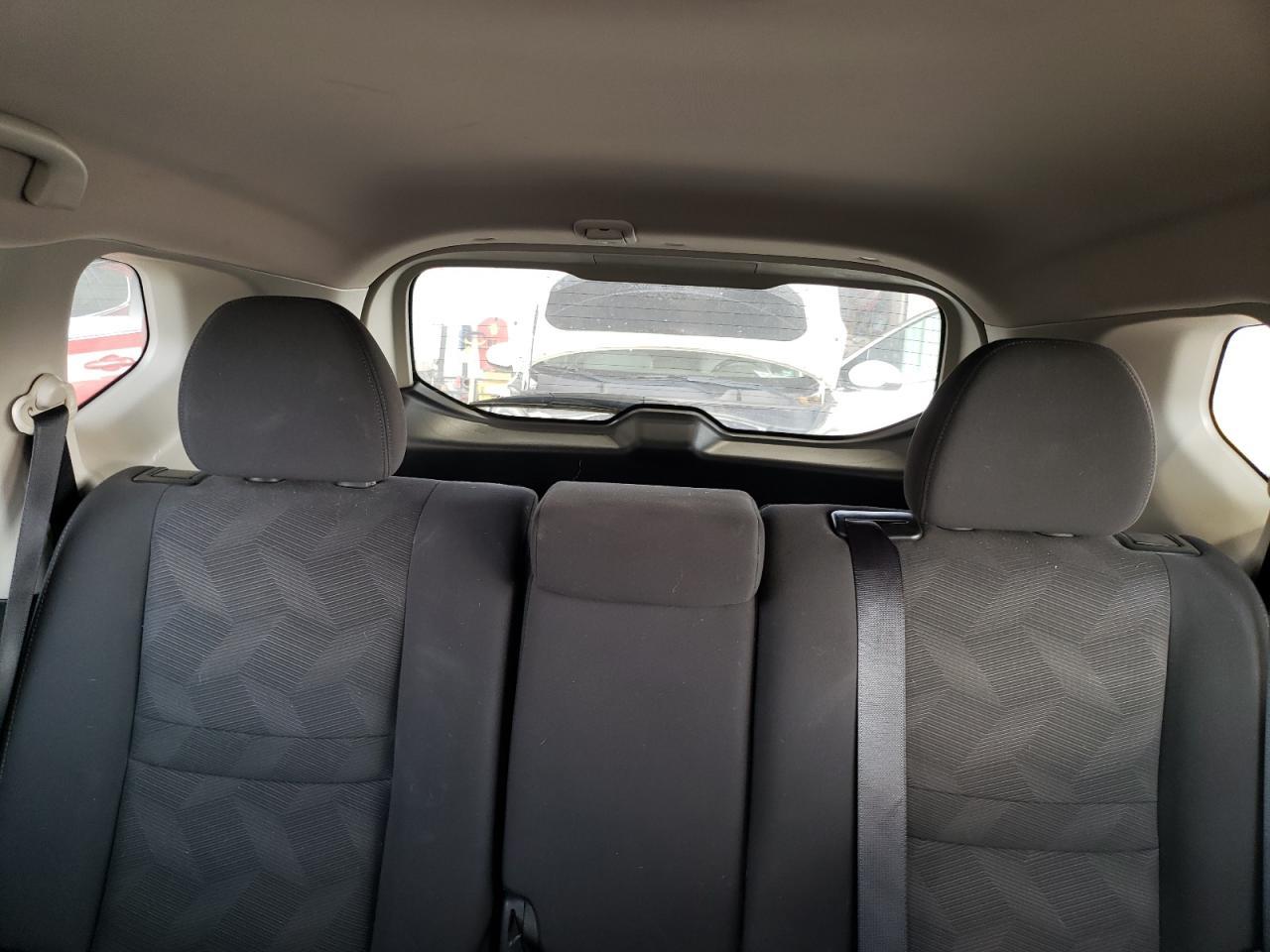 2016 NISSAN ROGUE