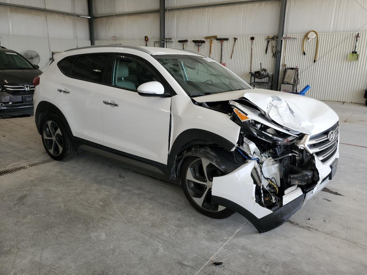 2017 HYUNDAI TUCSON