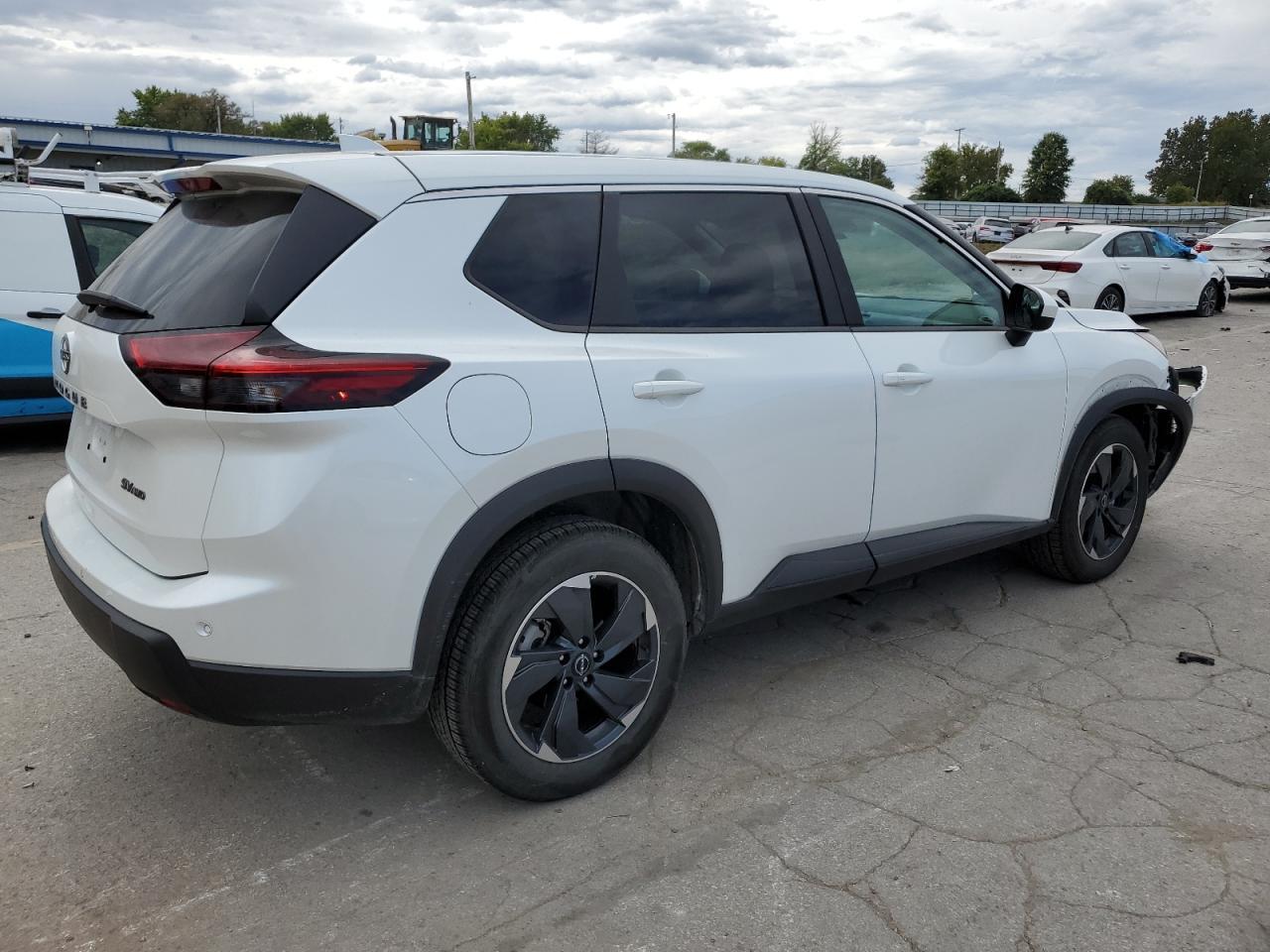 2024 NISSAN ROGUE
