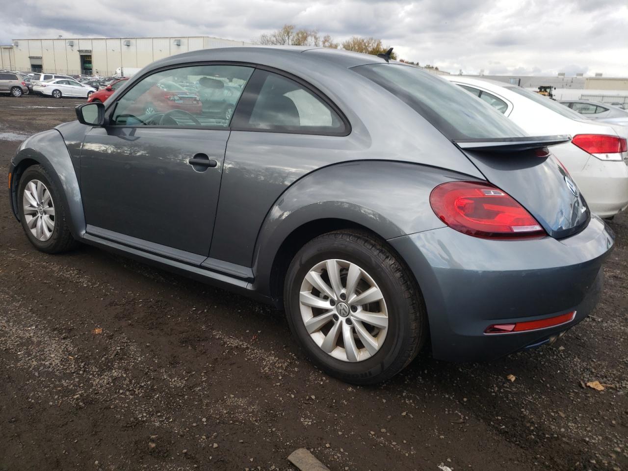 2018 VOLKSWAGEN Beetle
