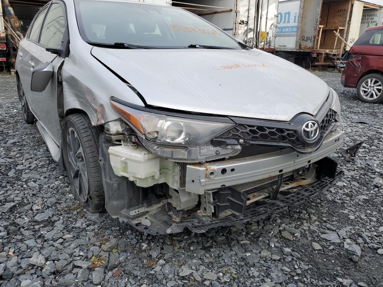 2017 TOYOTA COROLLA