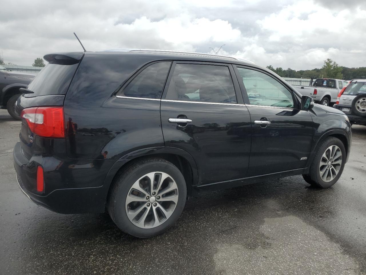 2014 KIA SORENTO