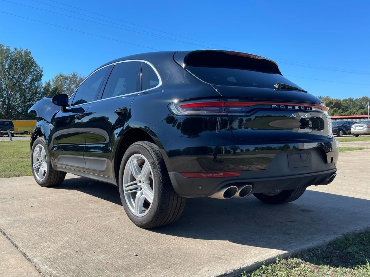2020 PORSCHE Macan