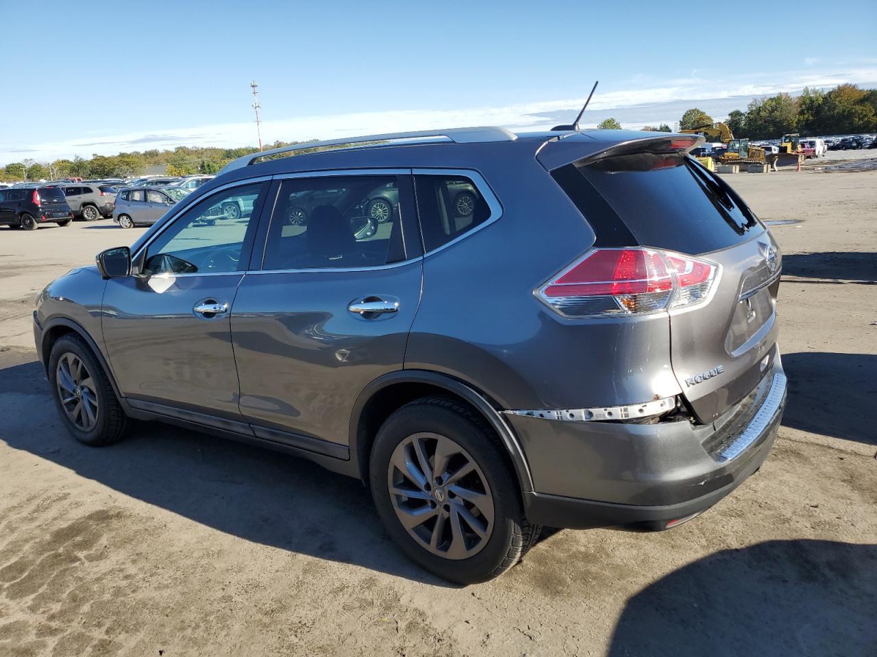 2016 NISSAN ROGUE