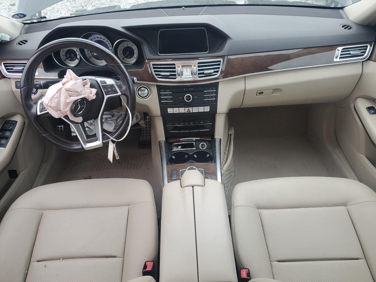 2016 MERCEDES-BENZ E-Class