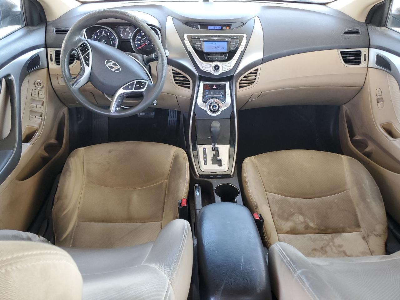 2012 HYUNDAI ELANTRA
