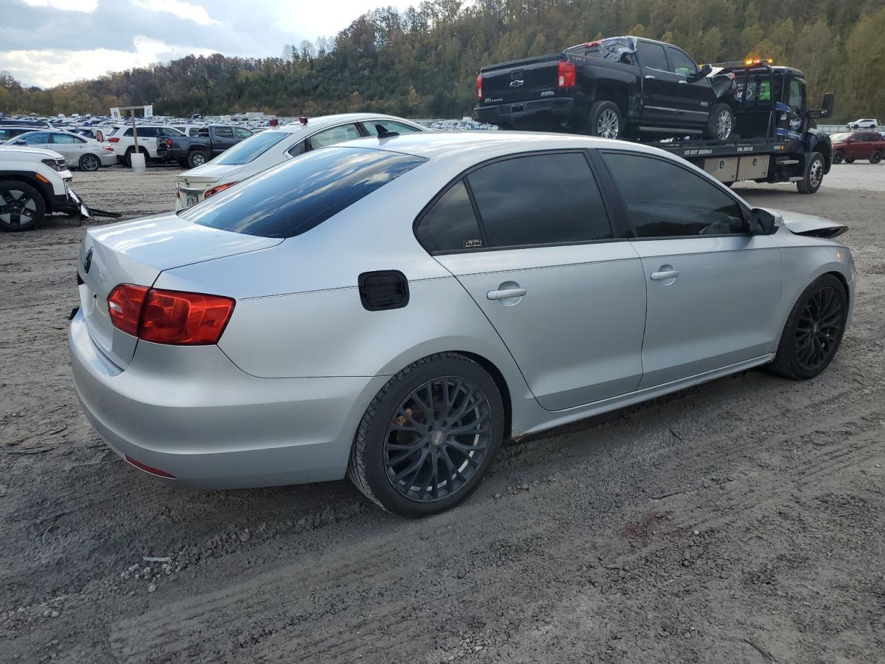 2014 VOLKSWAGEN JETTA