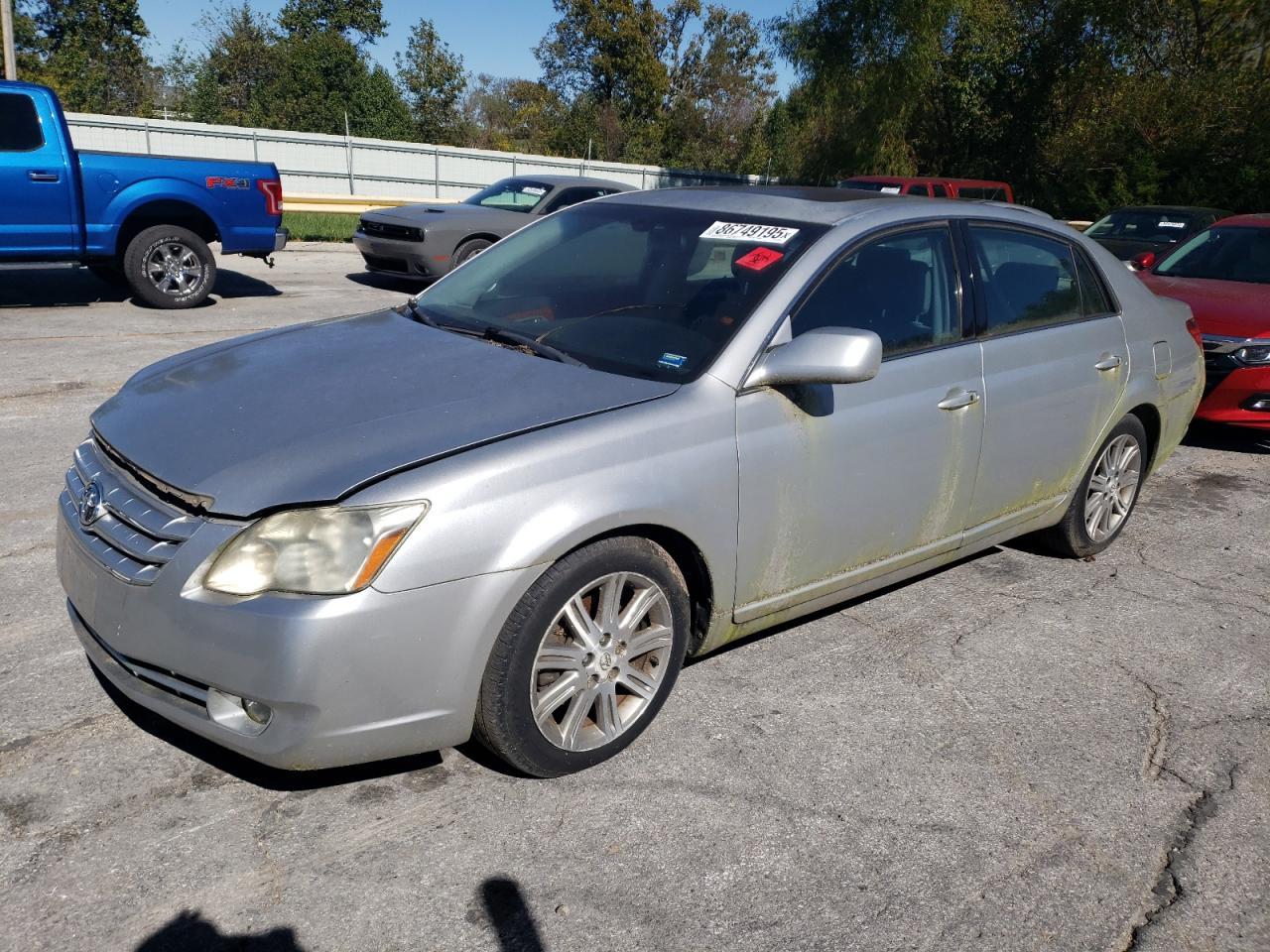2006 TOYOTA Avalon