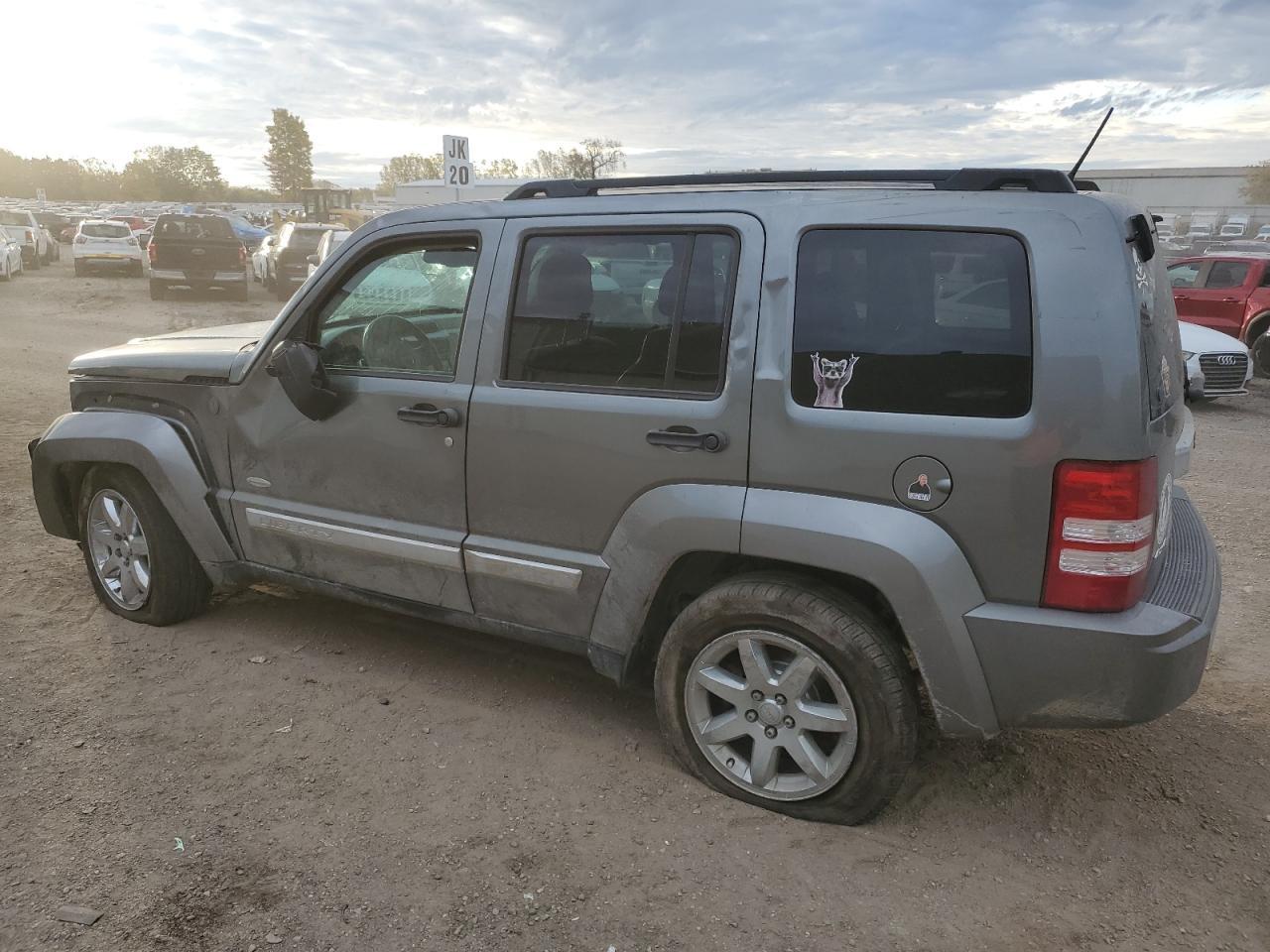 2012 JEEP Liberty