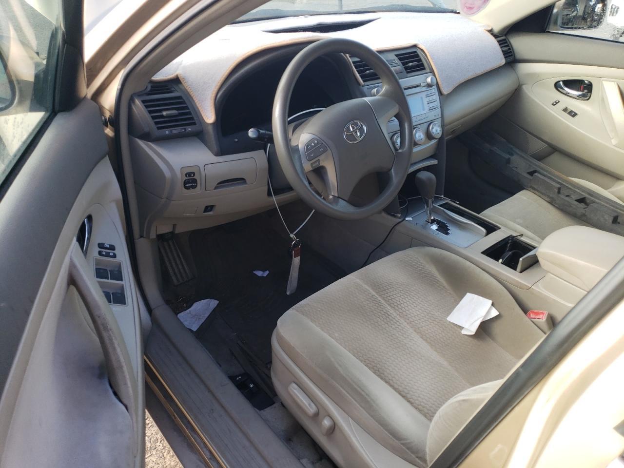 2010 TOYOTA CAMRY