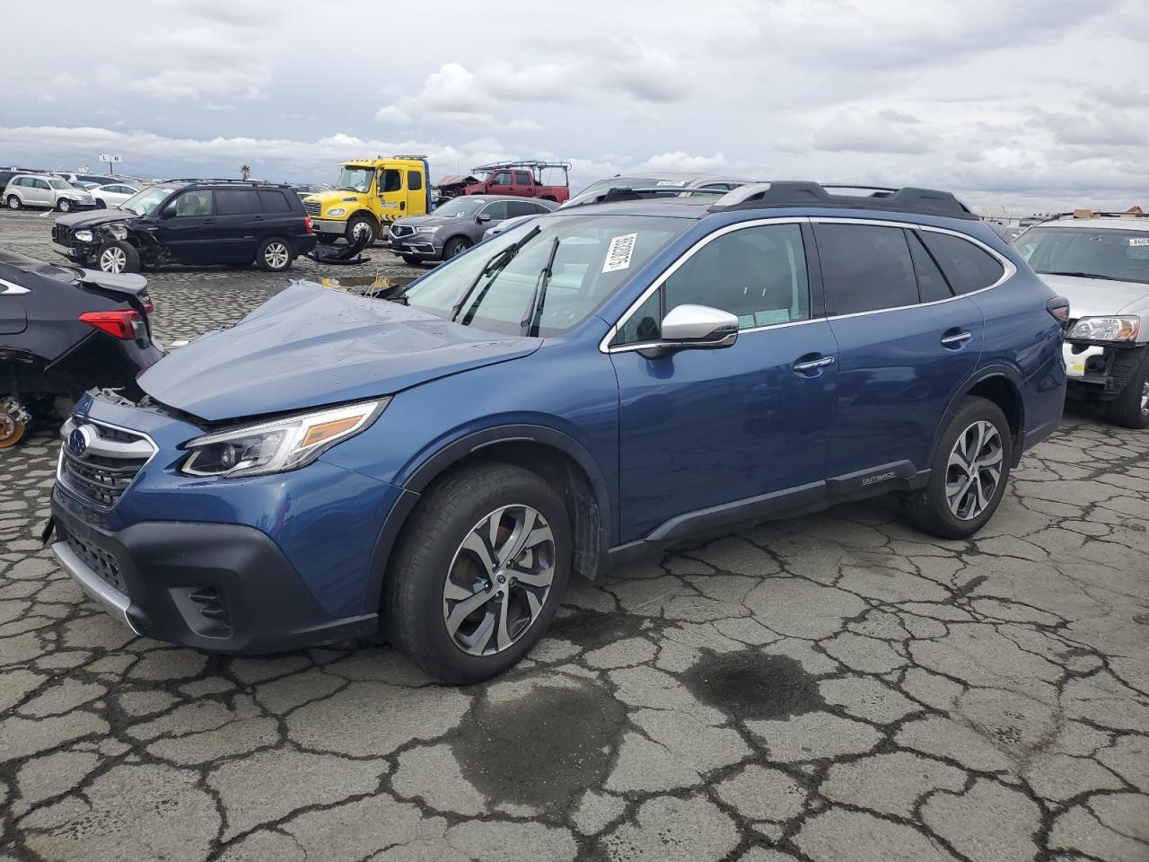 2020 SUBARU Outback