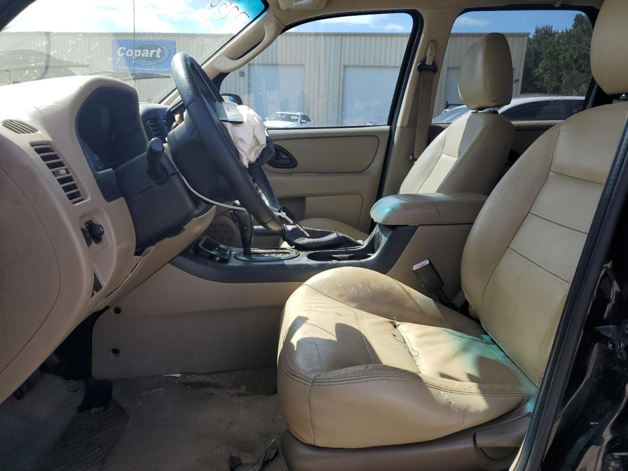 2005 FORD ESCAPE