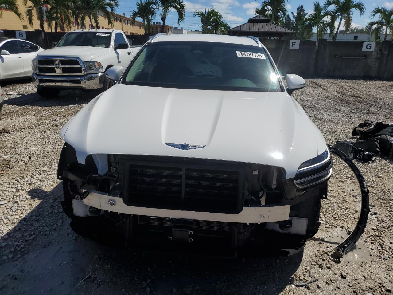 2023 GENESIS GV70