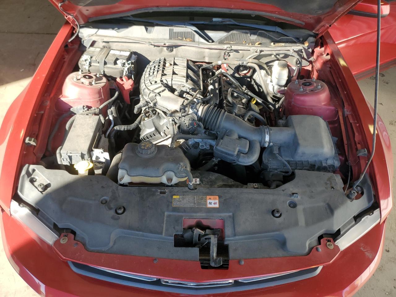 2011 FORD MUSTANG