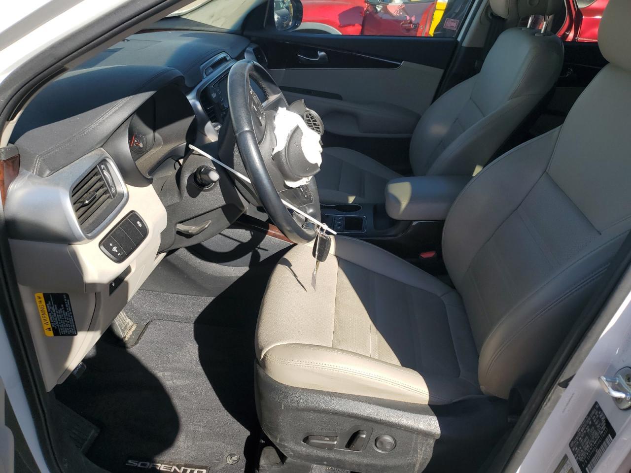 2016 KIA SORENTO