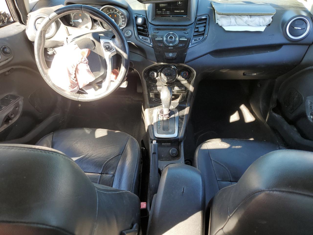 2014 FORD Fiesta