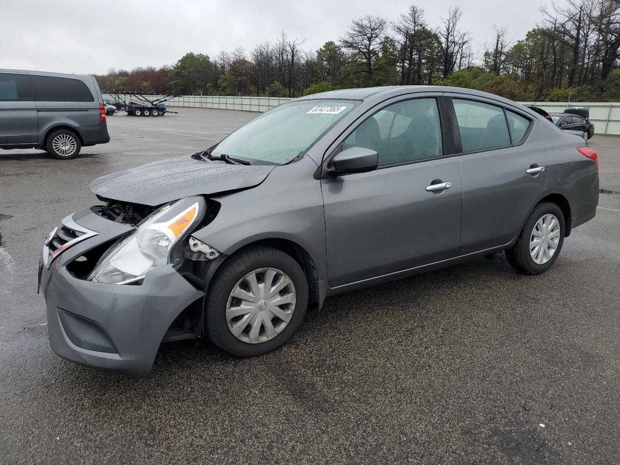 2017 NISSAN VERSA
