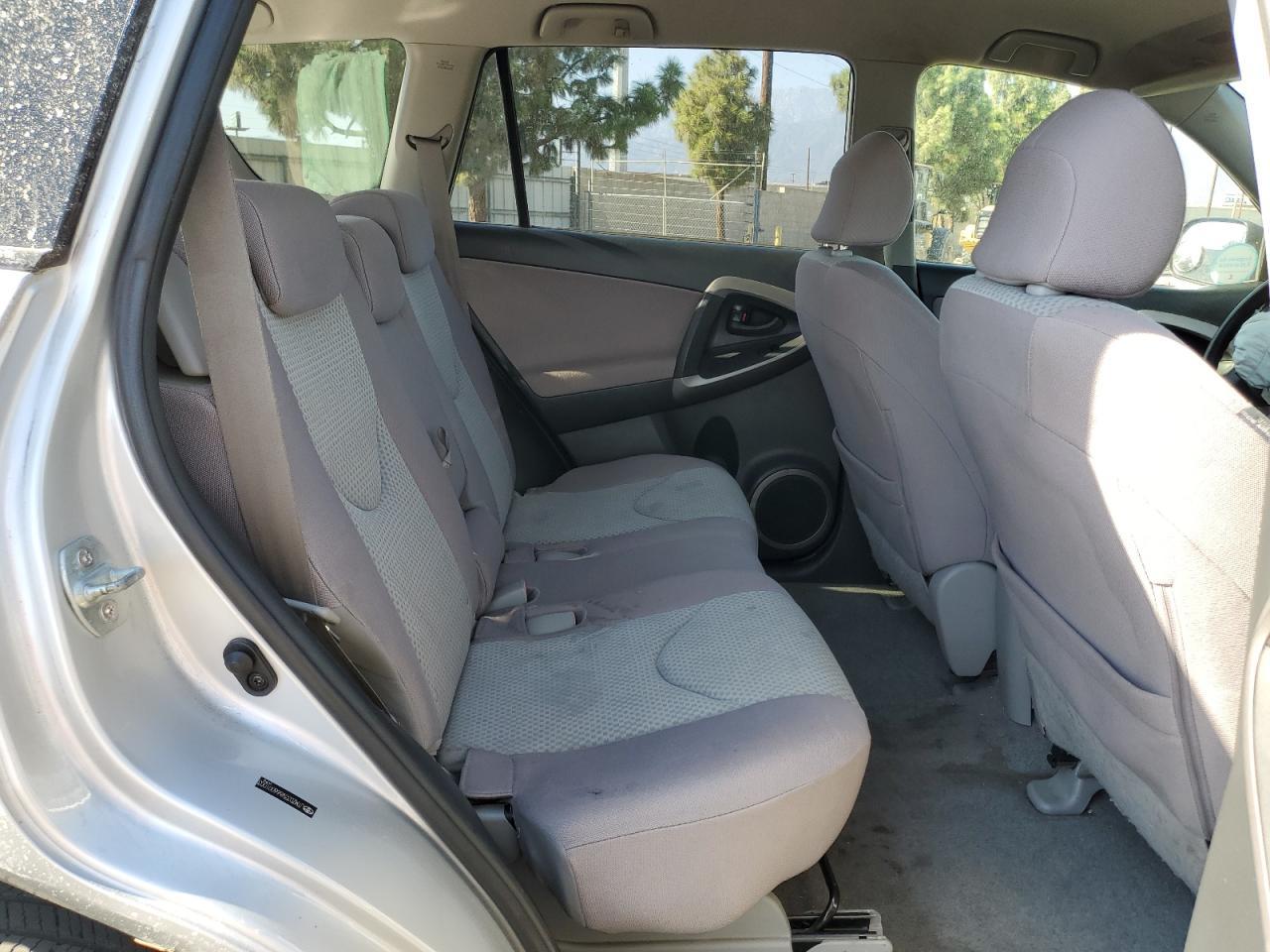 2006 TOYOTA RAV4