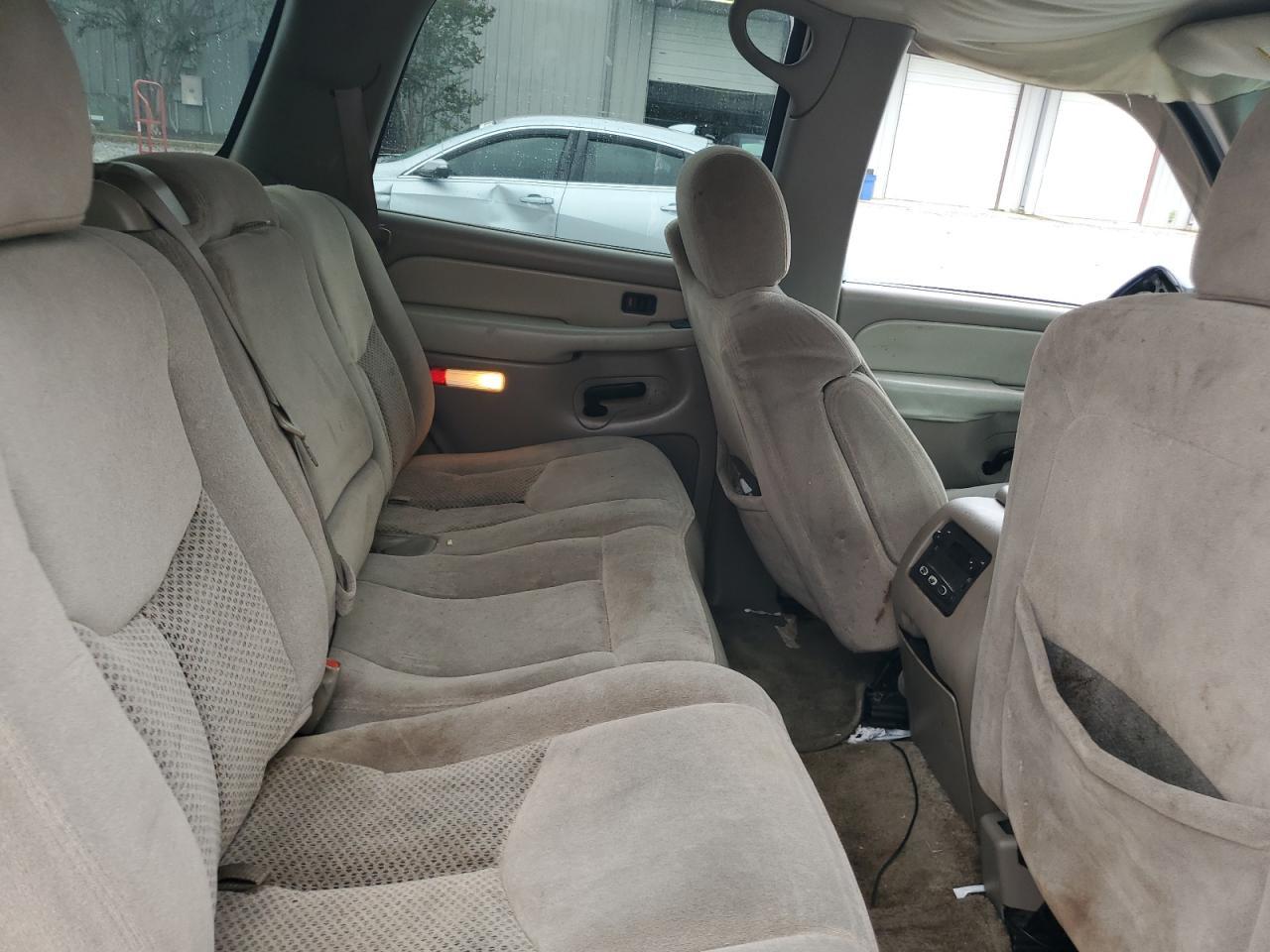 2003 CHEVROLET Tahoe