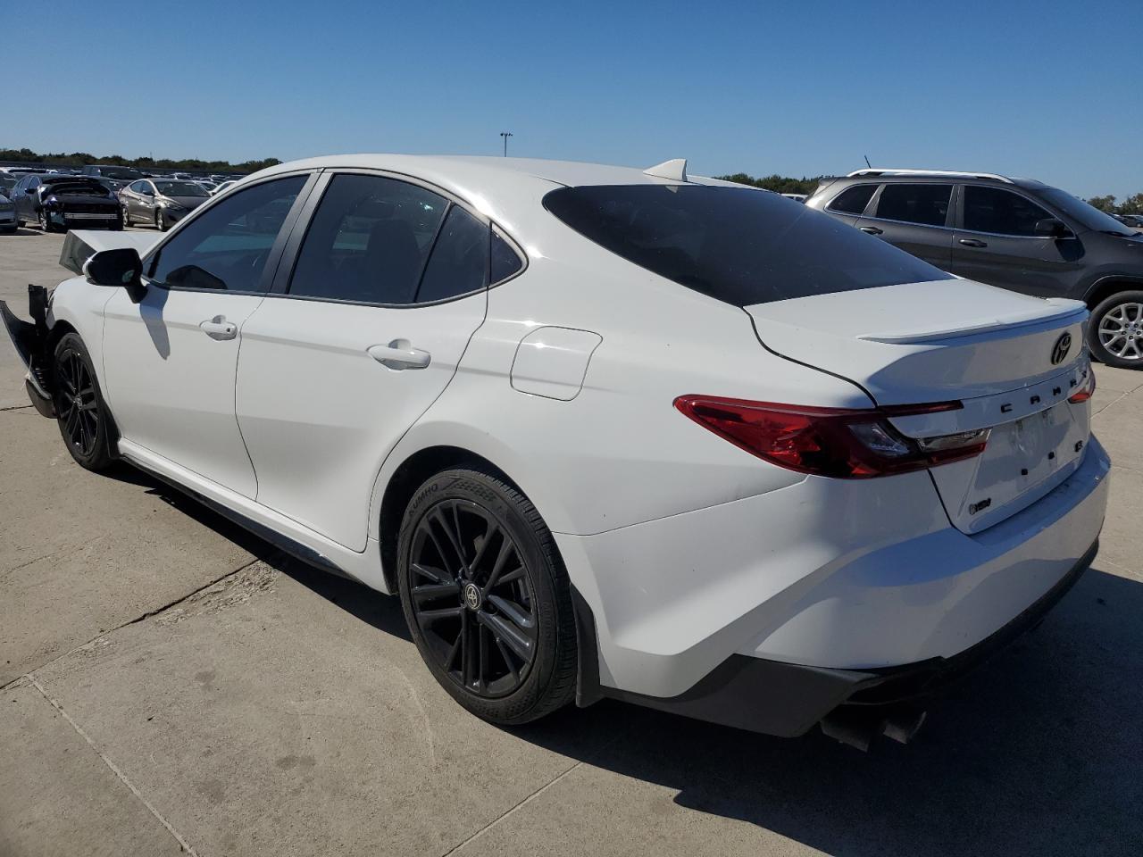 2025 TOYOTA CAMRY
