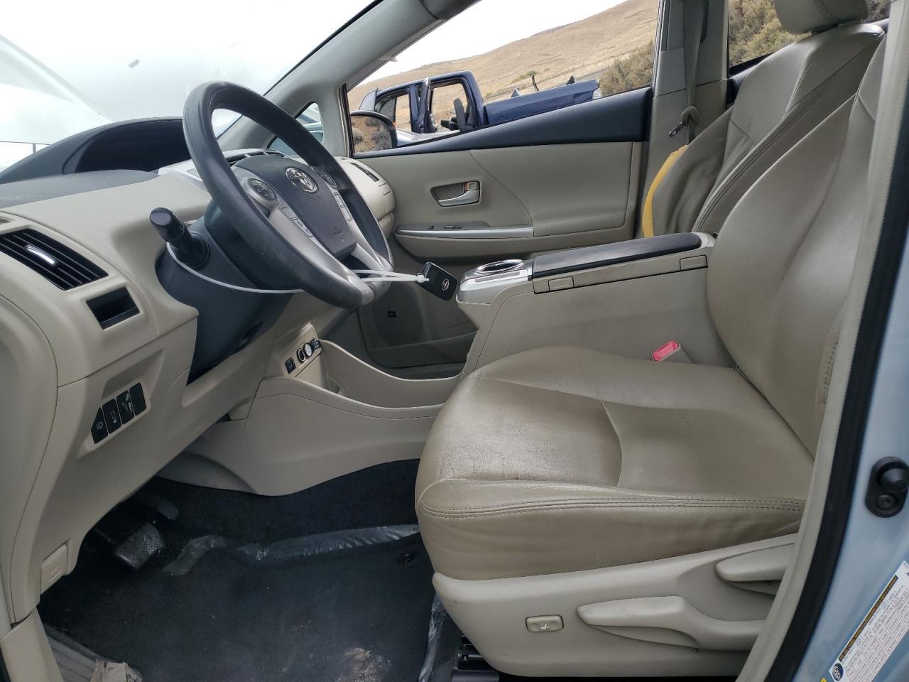 2012 TOYOTA PRIUS V