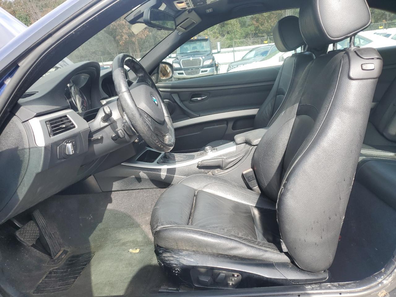 2011 BMW 3 SERIES