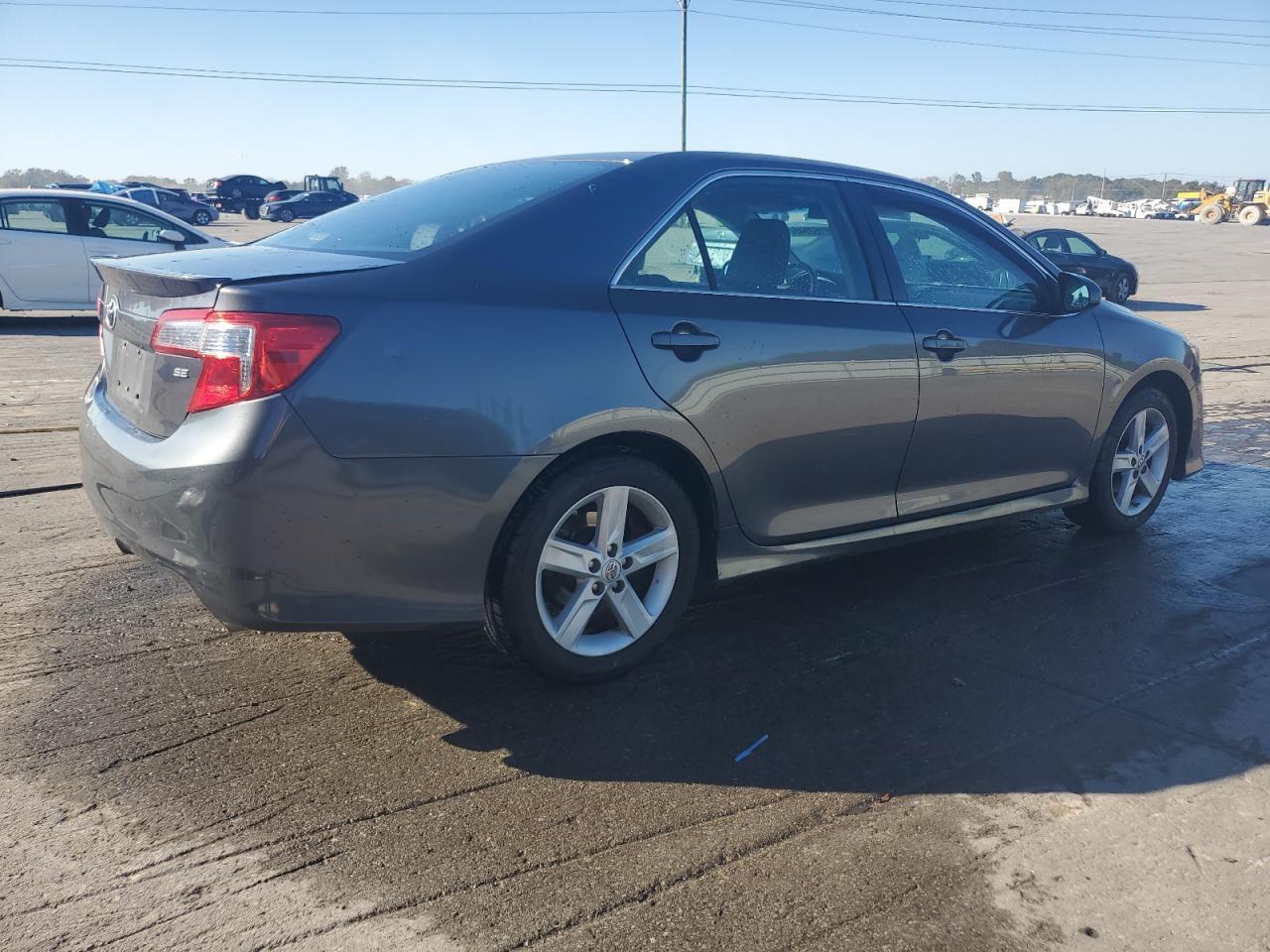 2013 TOYOTA CAMRY