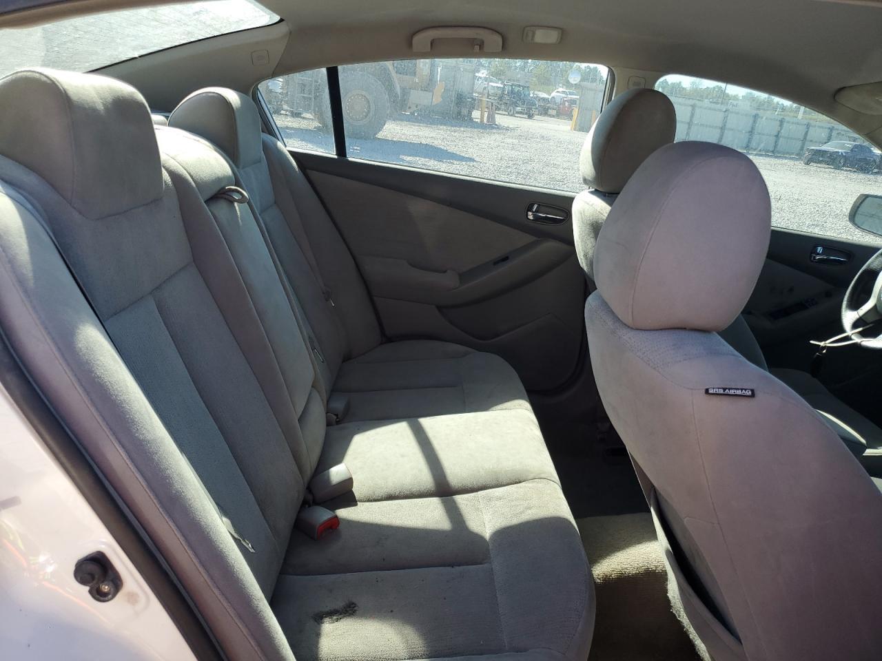2010 NISSAN ALTIMA