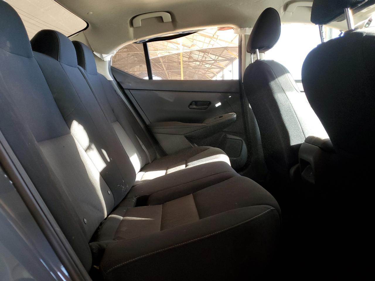 2025 NISSAN SENTRA